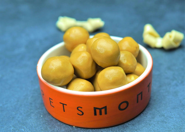 DIY Peanut Butter Balls for Dogs Recipe
